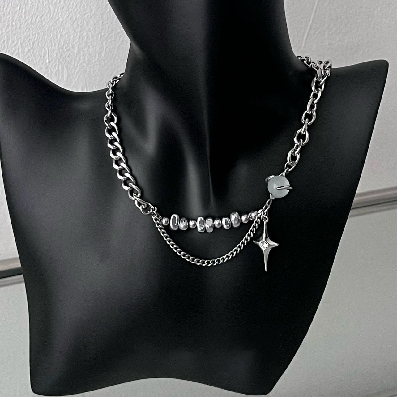 Women's & Men's Stitching Hip Hop Fashion High Sense Clavicle Necklaces