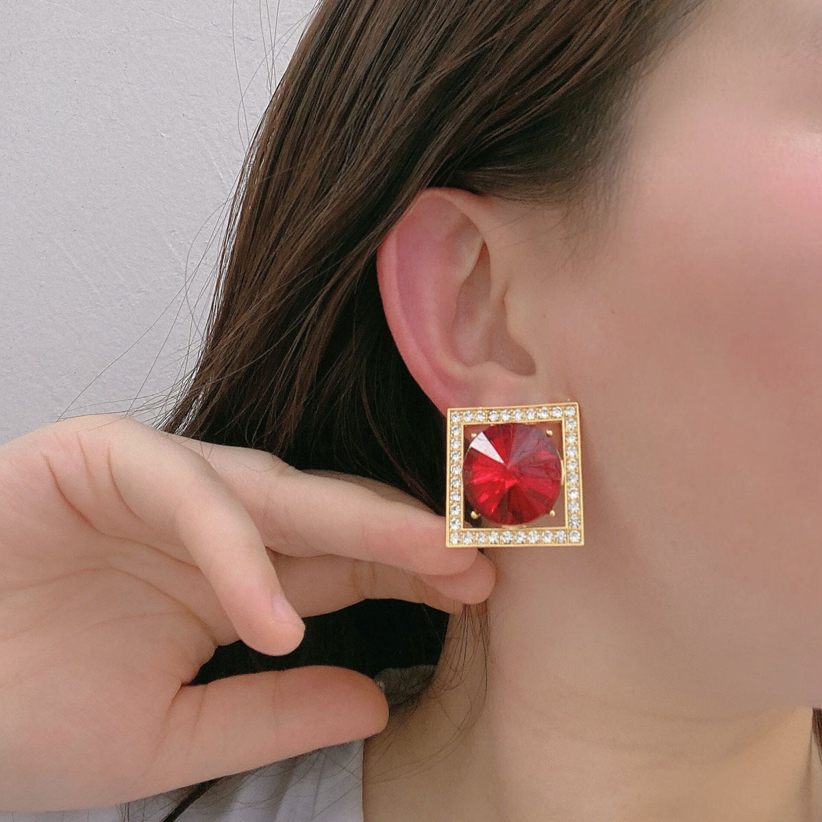 Sier Needle Geometric Square Rhinestone Fashion Eye-catching Large Niche Earrings