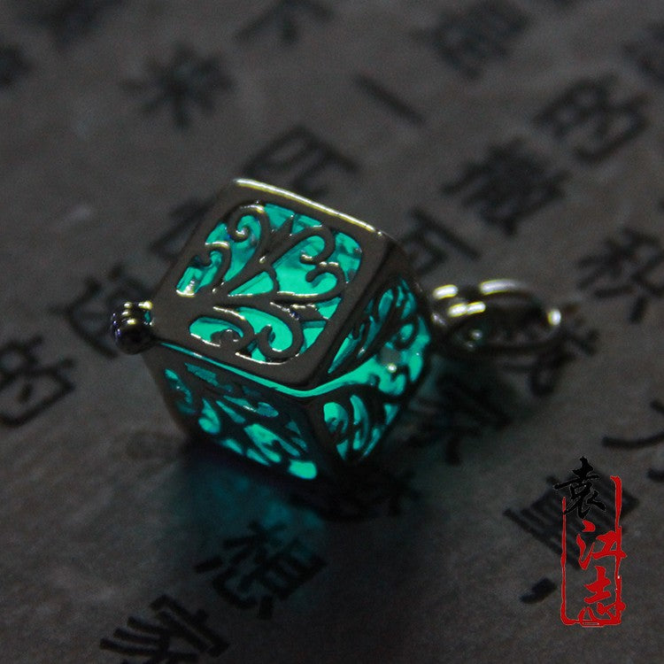 Luminous Hollow Ing Tree Square Vintage Openable Sier Alloy Pendants