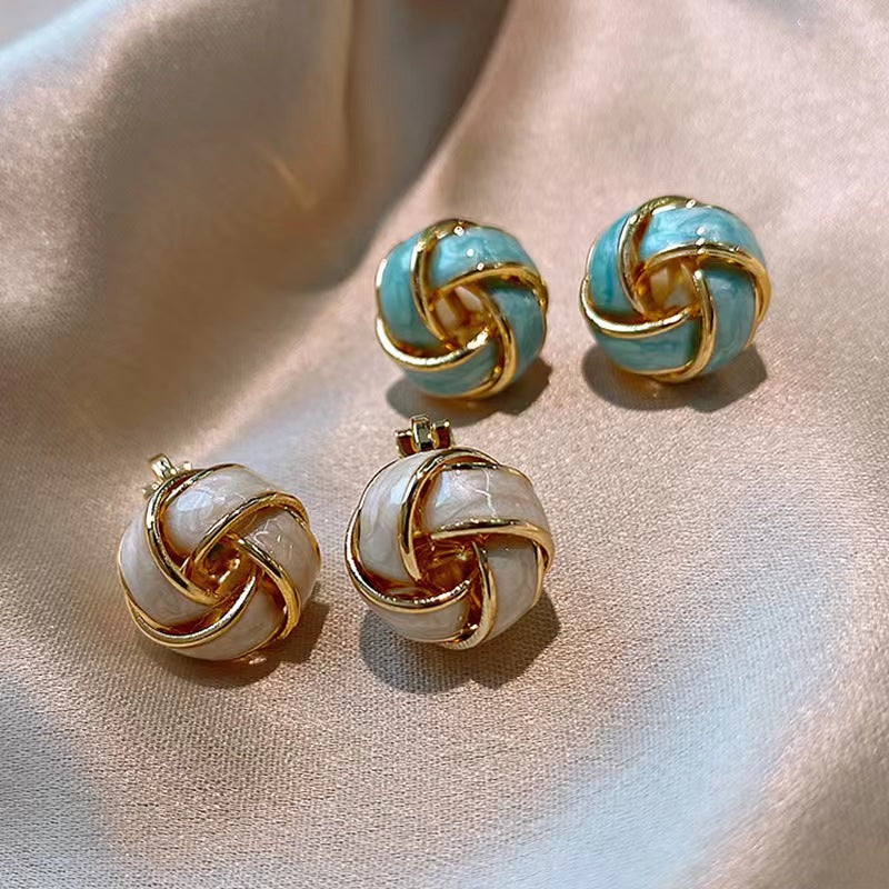 Women's Needle Simple Geometric Woven Ball Graceful Petite Earrings