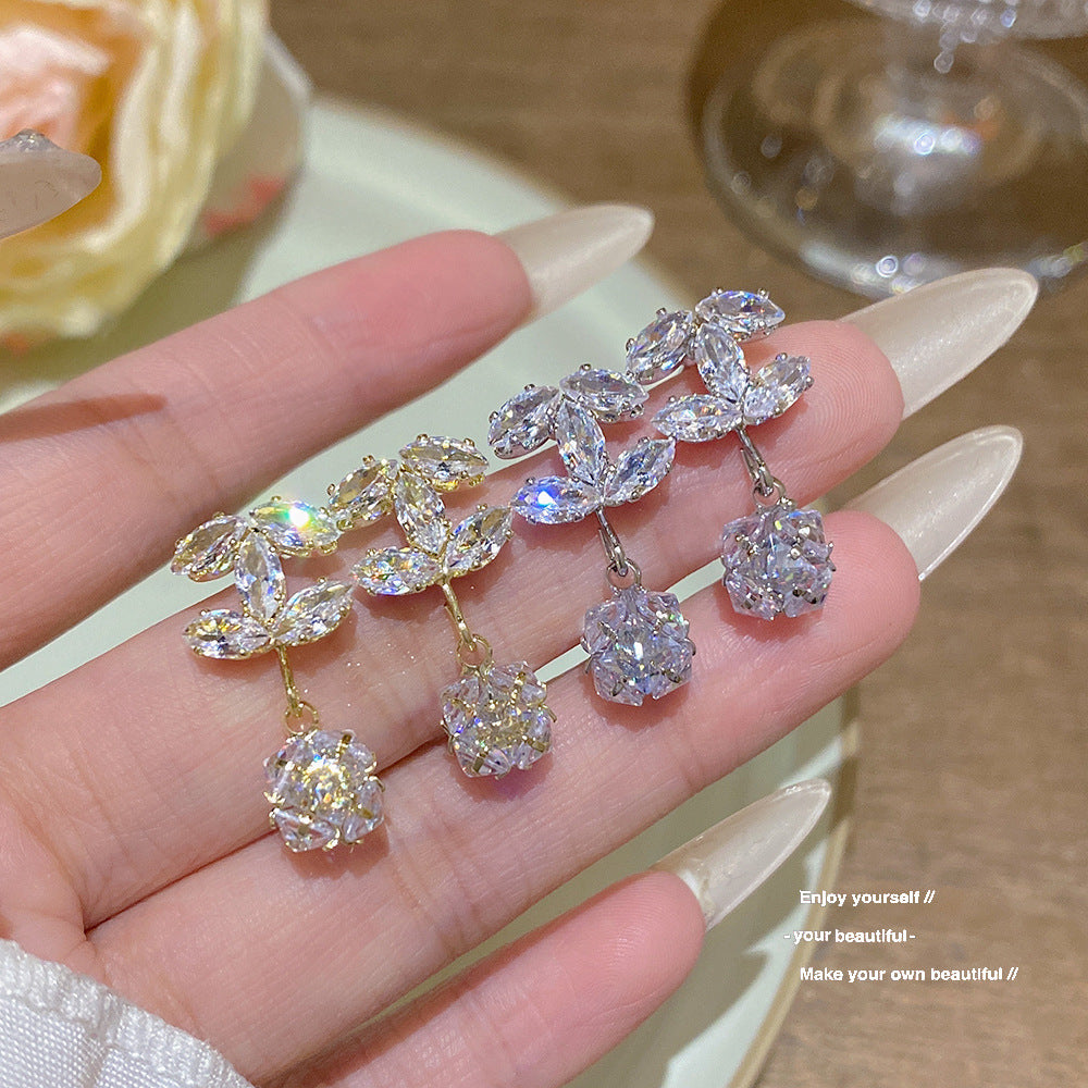 Women's Needle Zircon Double Alphabet Letter Light Luxury High-grade Classic Style Stud Earrings