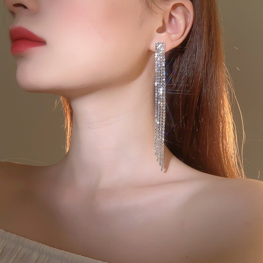 Sparkling Full Rhinestone Long Fringe Female Earrings