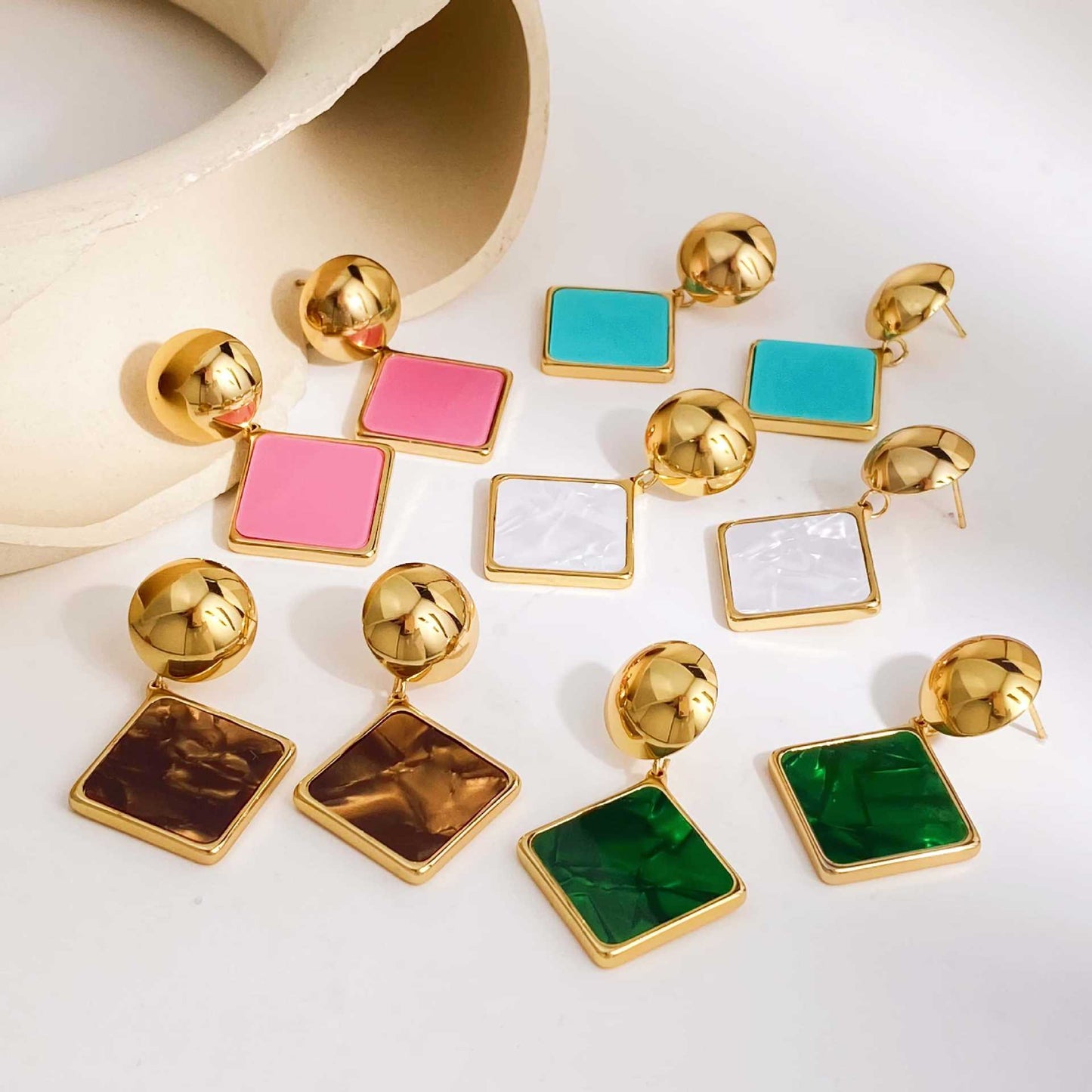 Women's Retro Geometric Metal Beads Style Colorful Square Piece Earrings