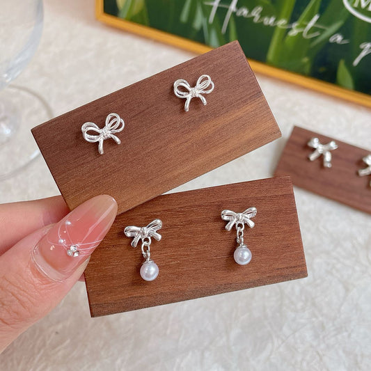 Women's Pur Bow Sier Needle Small Sweet Rings