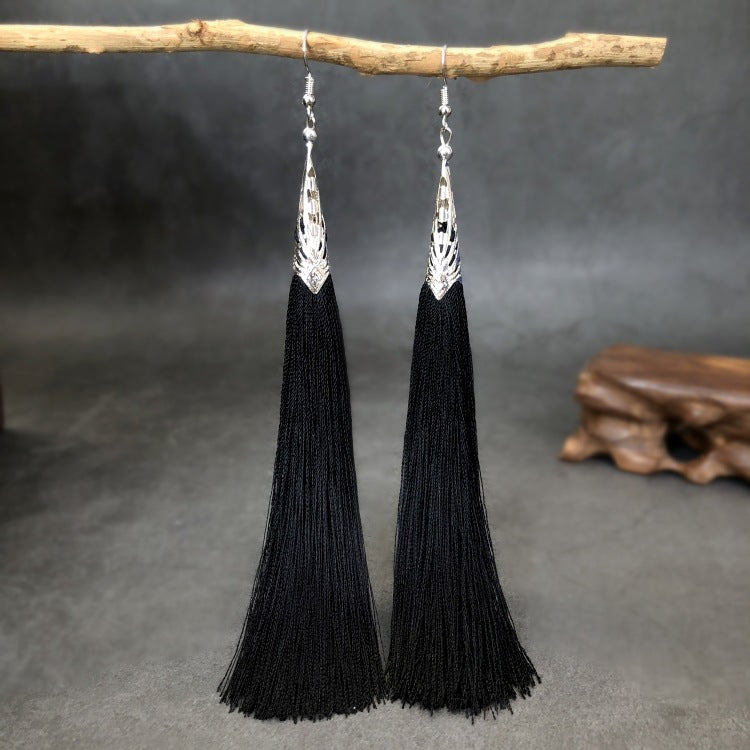 Women's Ethnic Style Tassel Classical Temperament Long Rings