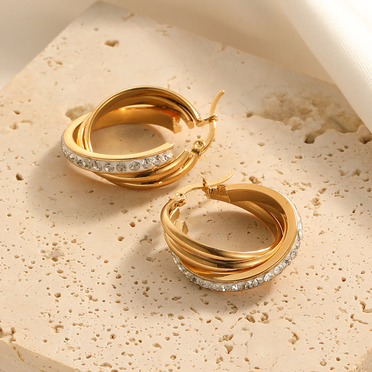 Women's Beautiful Circle Design High-grade Simple Titanium Earrings