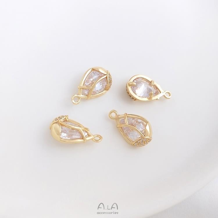 Micro Inlaid Zircon Gold-plated Color Retention Pendants