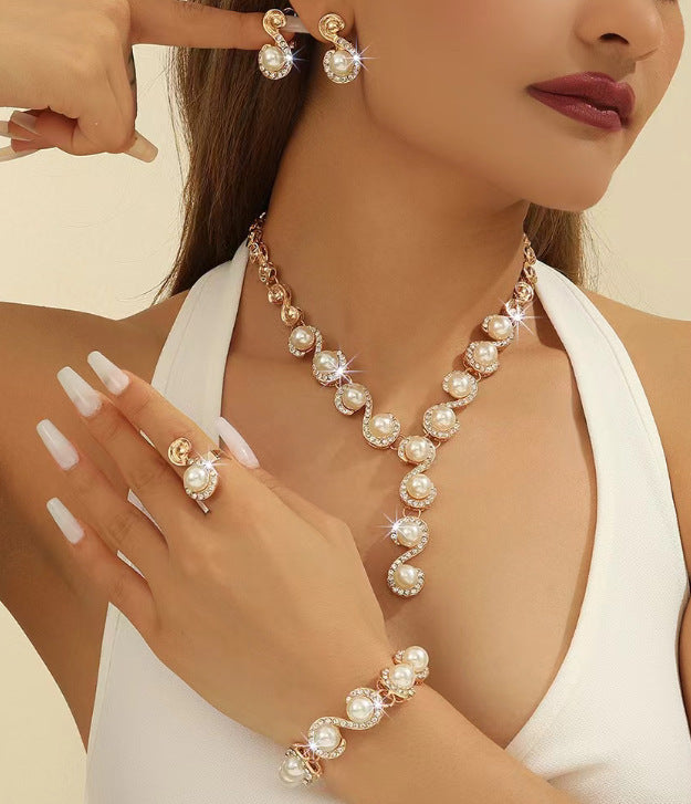 Unique Classic Stylish Cool Diamond Alloy Jewelry Set