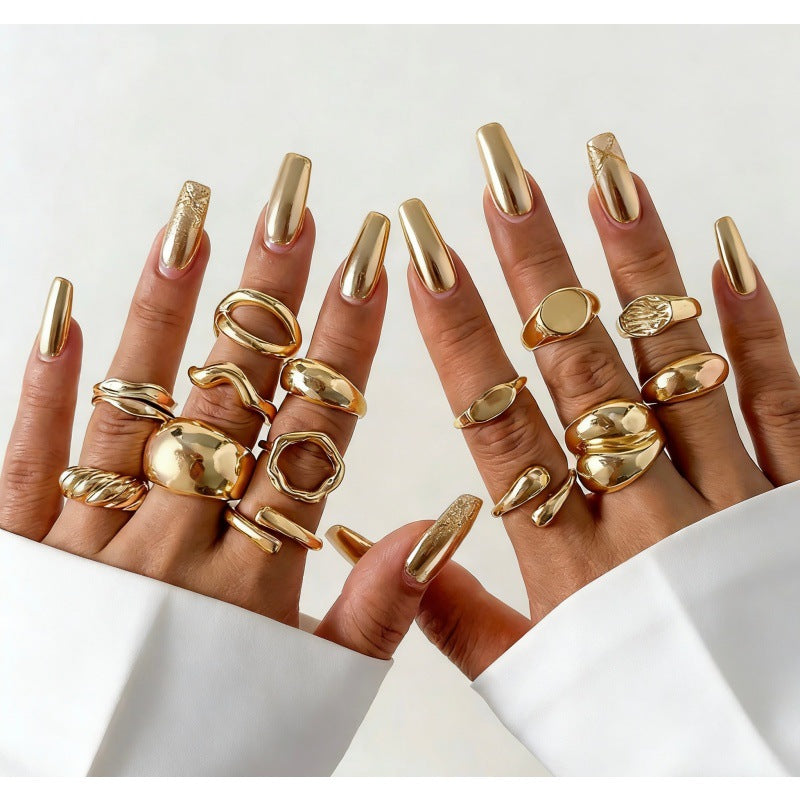 Hand Vintage Metal Geometry Irregular Diamond Ring
