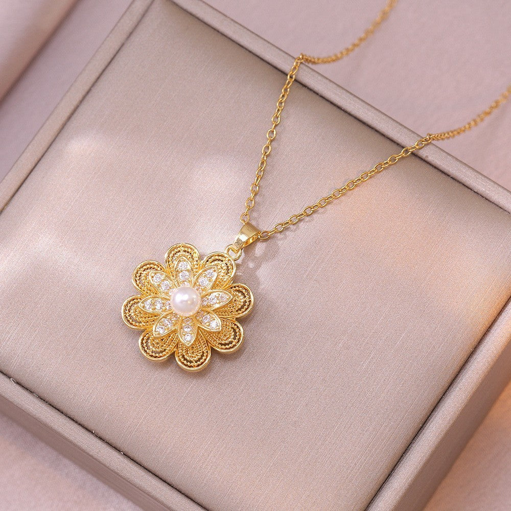 Female Minority Fashion Design Rotating Bauhinia Zircon Flower Necklace