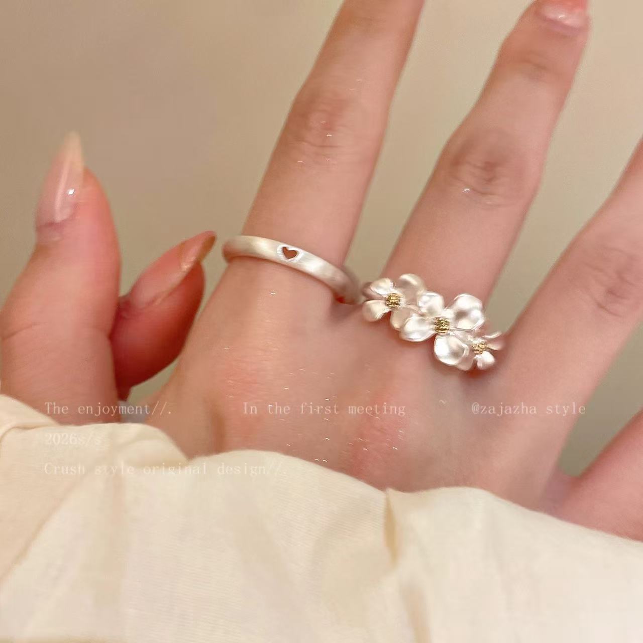 Gardenia Female Personalized Fashionable Elegance Creativity Entry Lux Elegant Ring