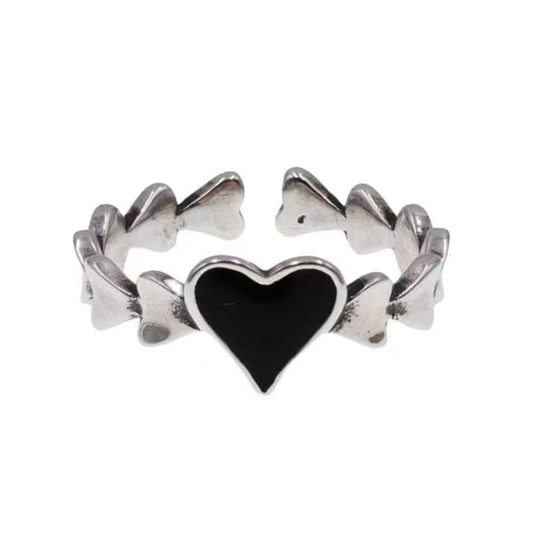 Women's & Men's Retro Two-piece Set Love Heart-shaped And Couple Black Heart Rings