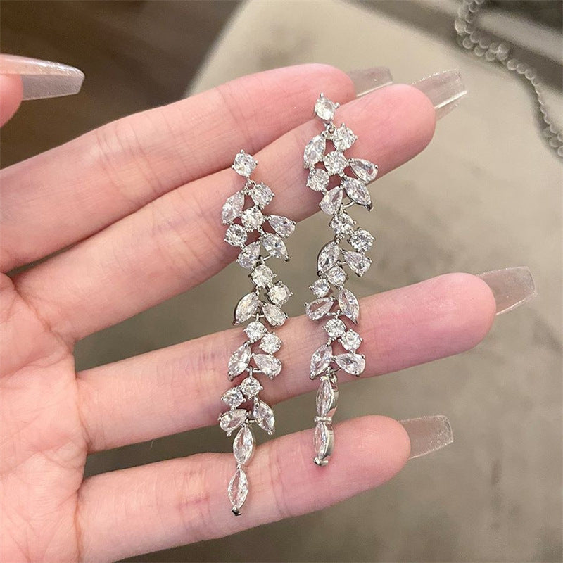 Court Retro Imitation Glaze Color Diamond Stud Earrings