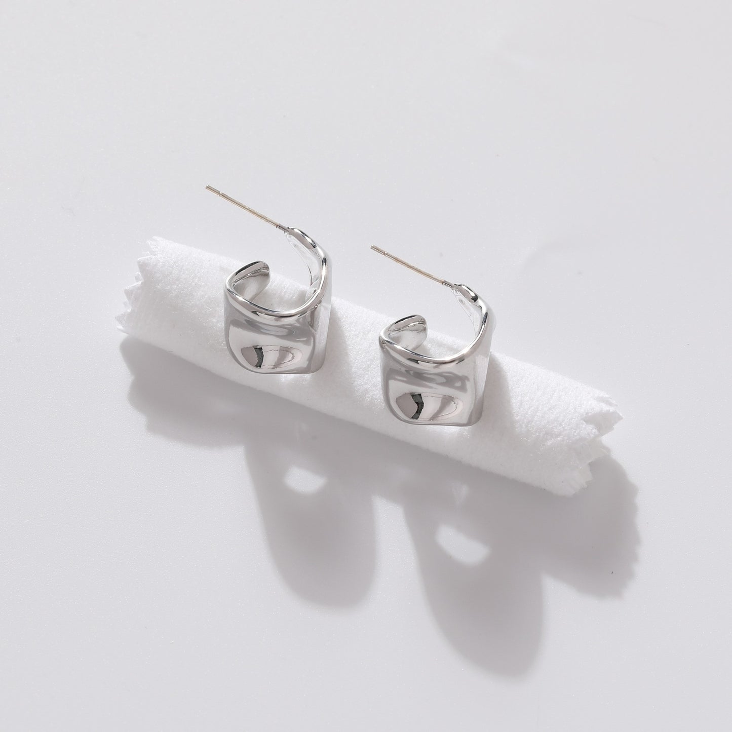 Metal Frosty Style Niche Design Geometric Earrings