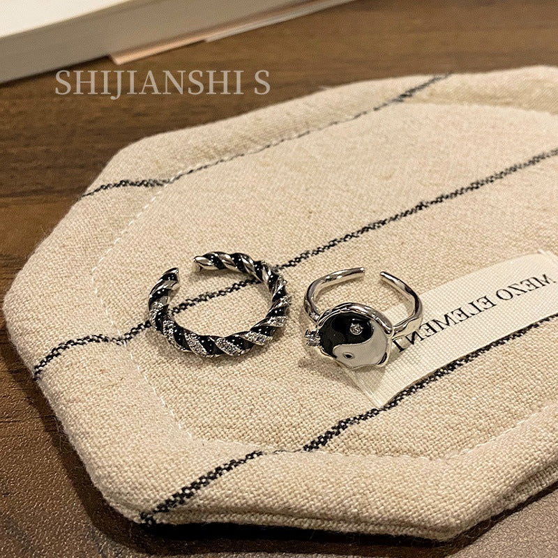 Deep Sweet Cool Chessboard Black White Grid Lazy Rings