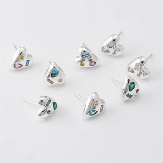 Wind Contrast Color Love Heart-shaped Zircon Niche Personality Earrings