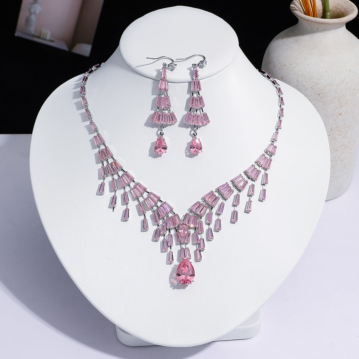 Fashion Trend Zircon Green Butterfly Tassel Necklace