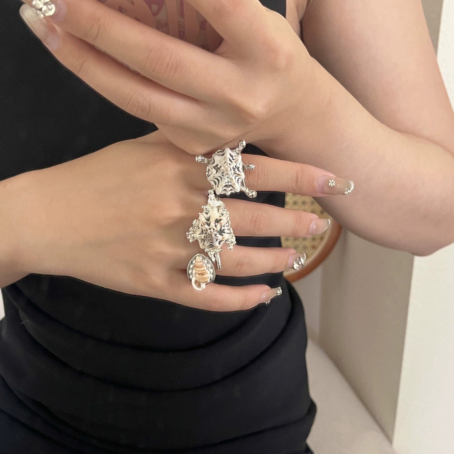 Bohemian Style Niche High-grade Pearl Index Finger Seaside Ring