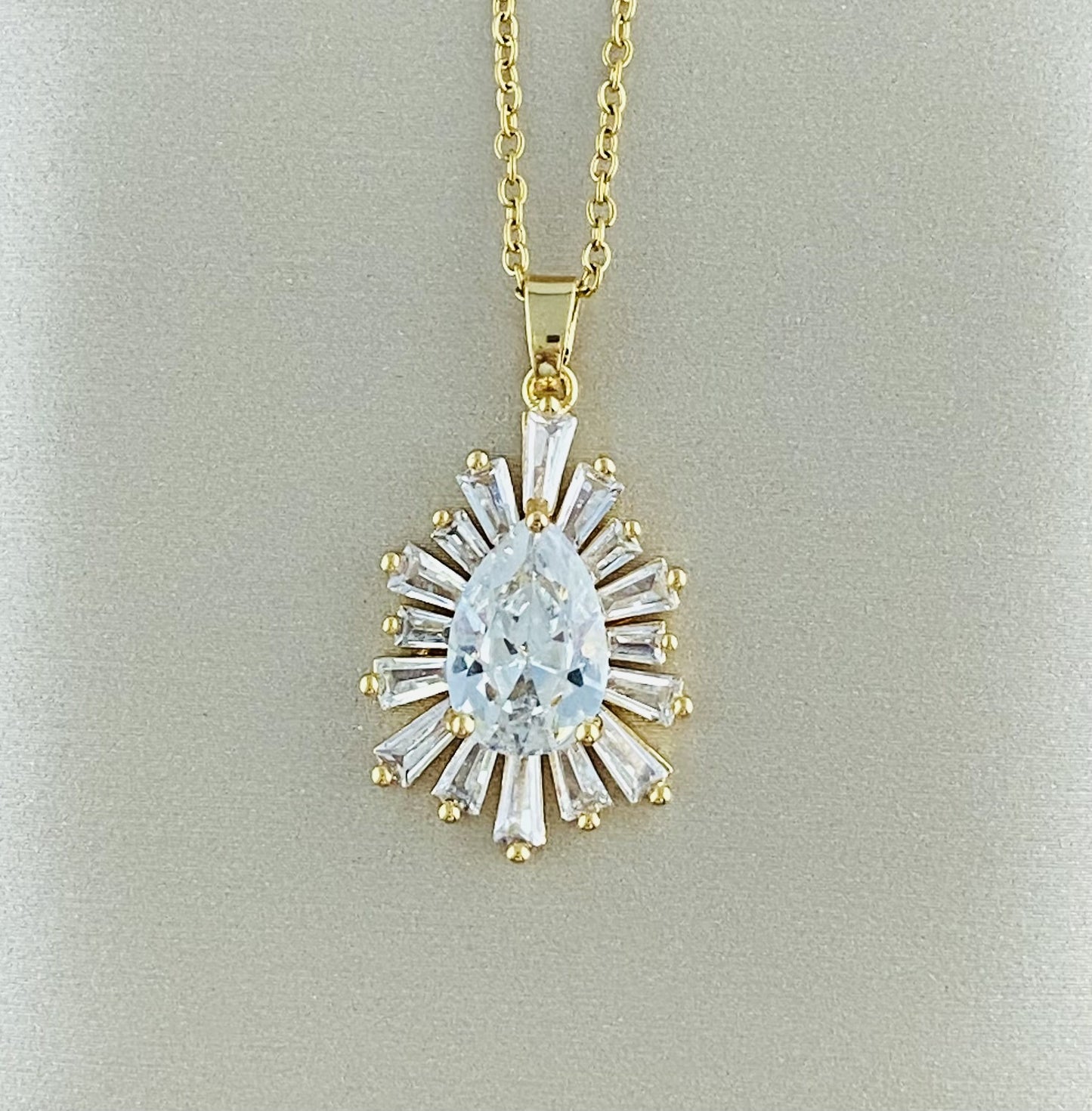 Women's Real Gold Plating Opal Fox Clover Pendants