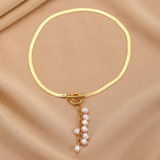 Women's Elegant Imitation Pearl Long Fashion Sweater Chain High Necklaces