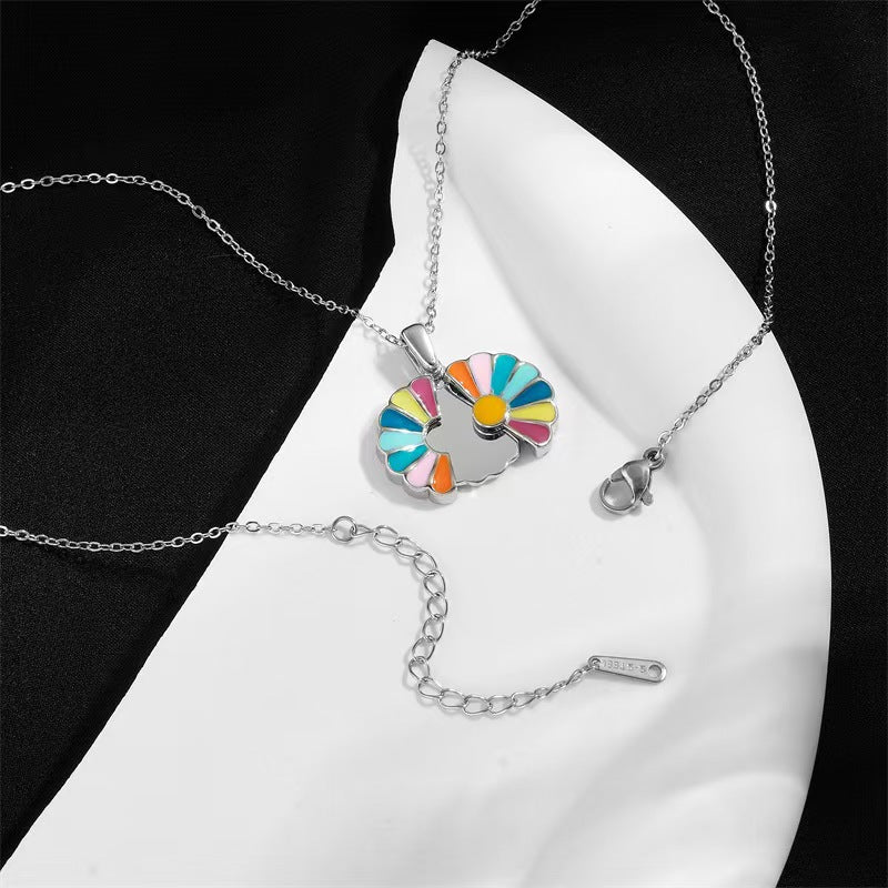 Little Daisy Titanium Steel Ladies Can Open Creative Close Clavicle Necklaces