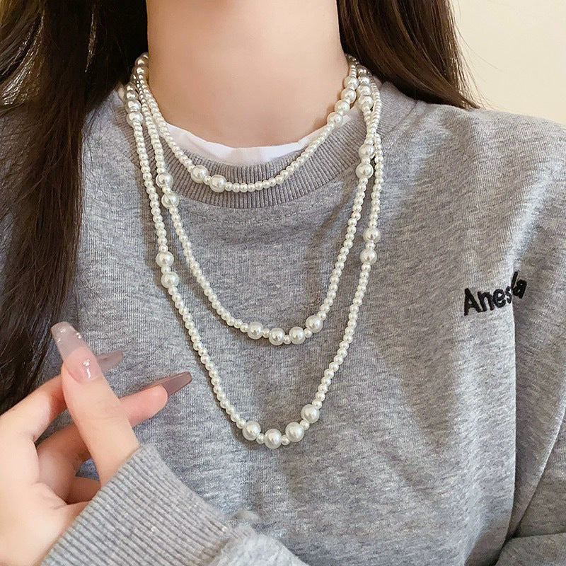 Women's White Pearl Elegant Long Gentle High-grade Necklaces