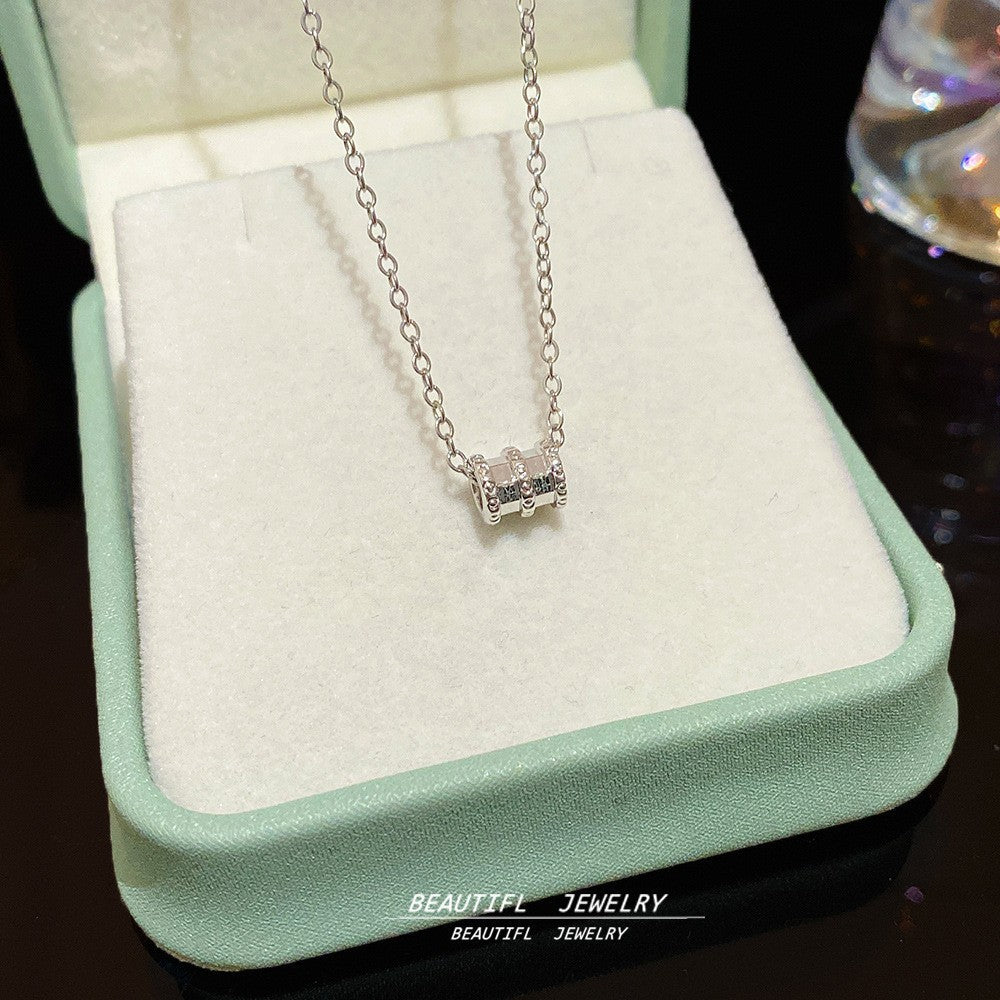 Women's Minority Simple Fashionable Elegant Zircon Clavicle Chain Titanium Steel Accessory Necklace