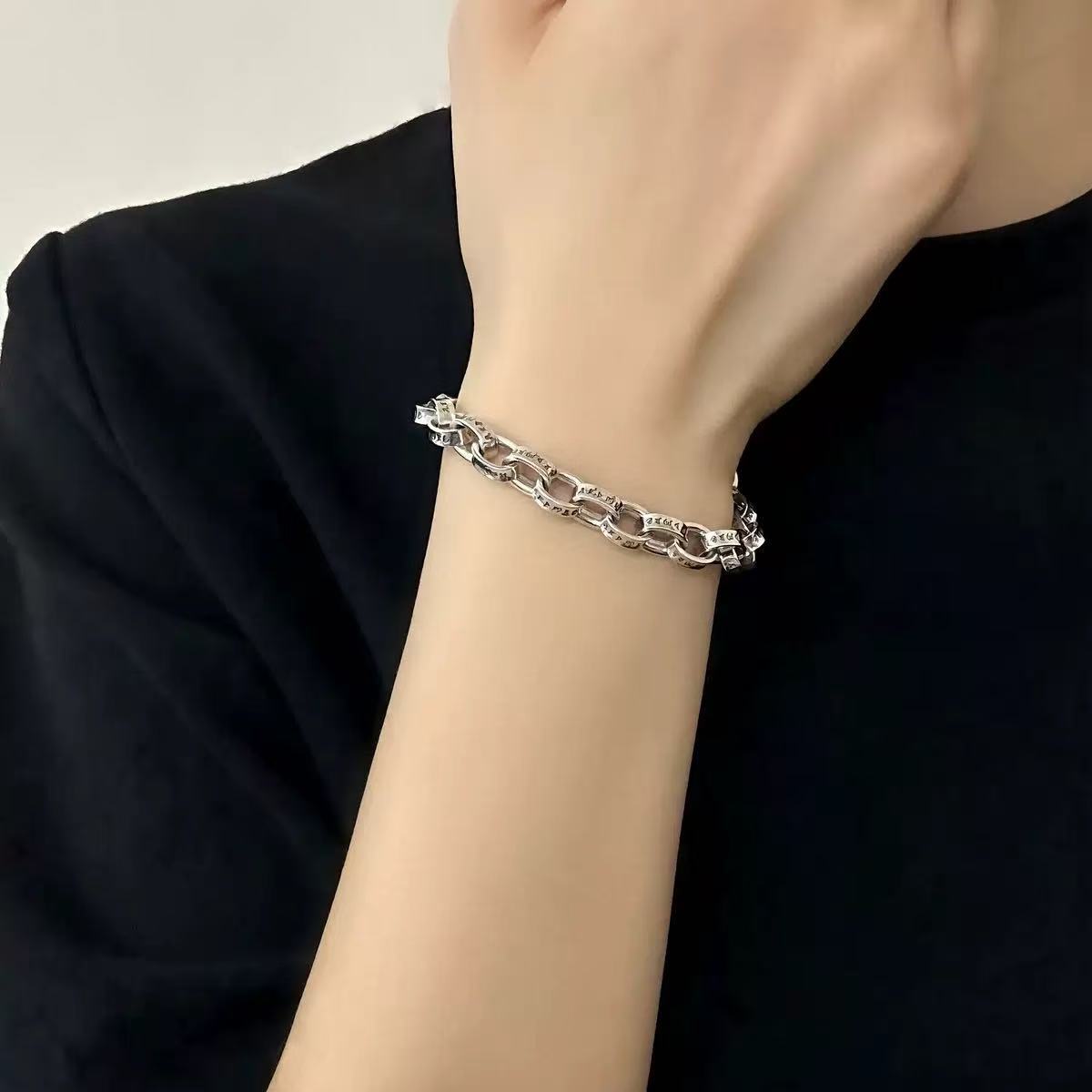 Women's & Men's Retro Titanium Steel Dice Cruciate Flower Simple Hip Hop Gold Bracelet