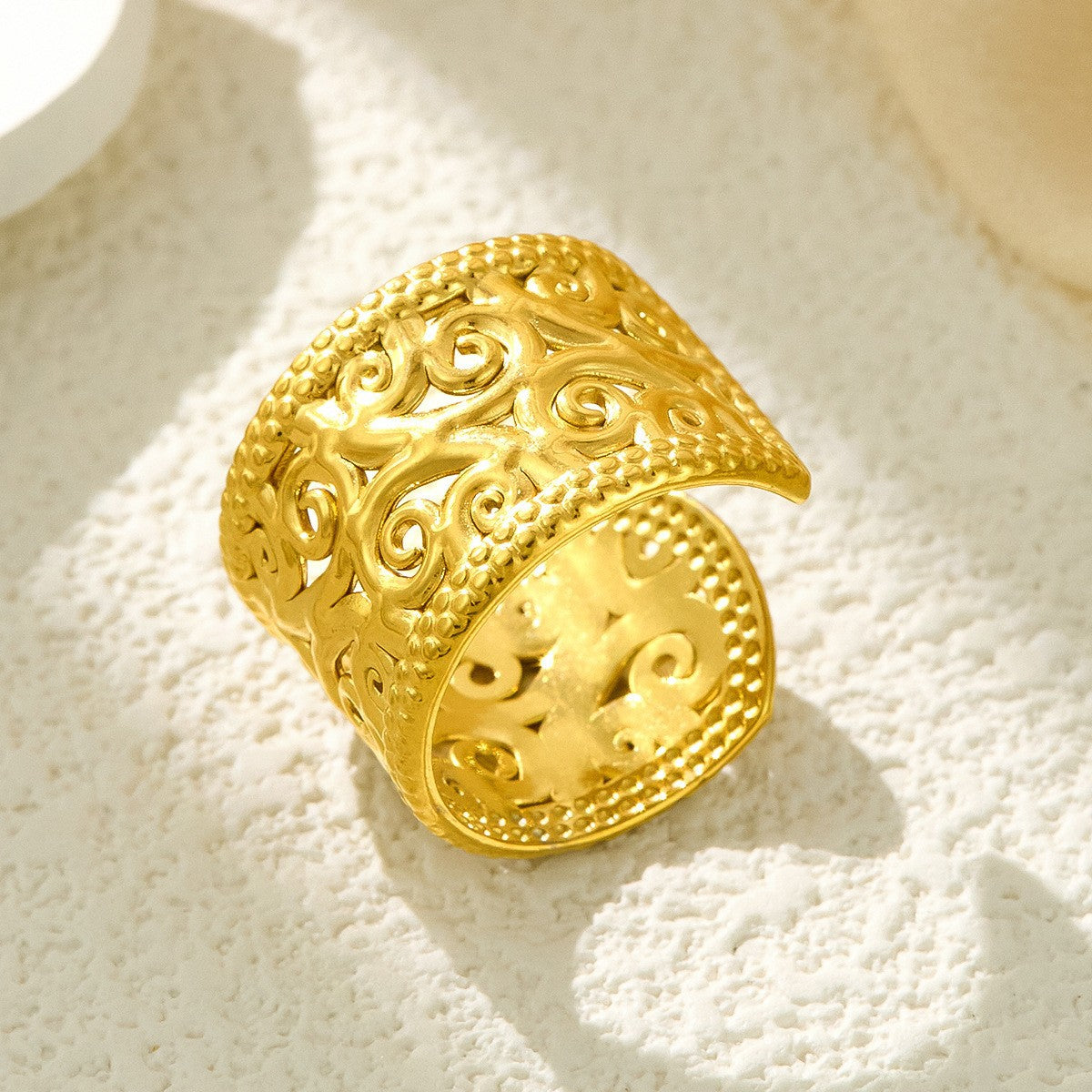 Stainless Steel Irregular Line Love Heart-shaped High-grade Ring