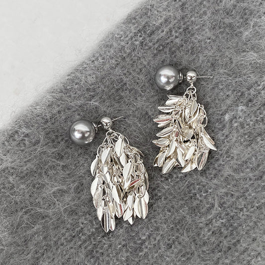 Leaf Metal Tassel Female Design Sense Earrings
