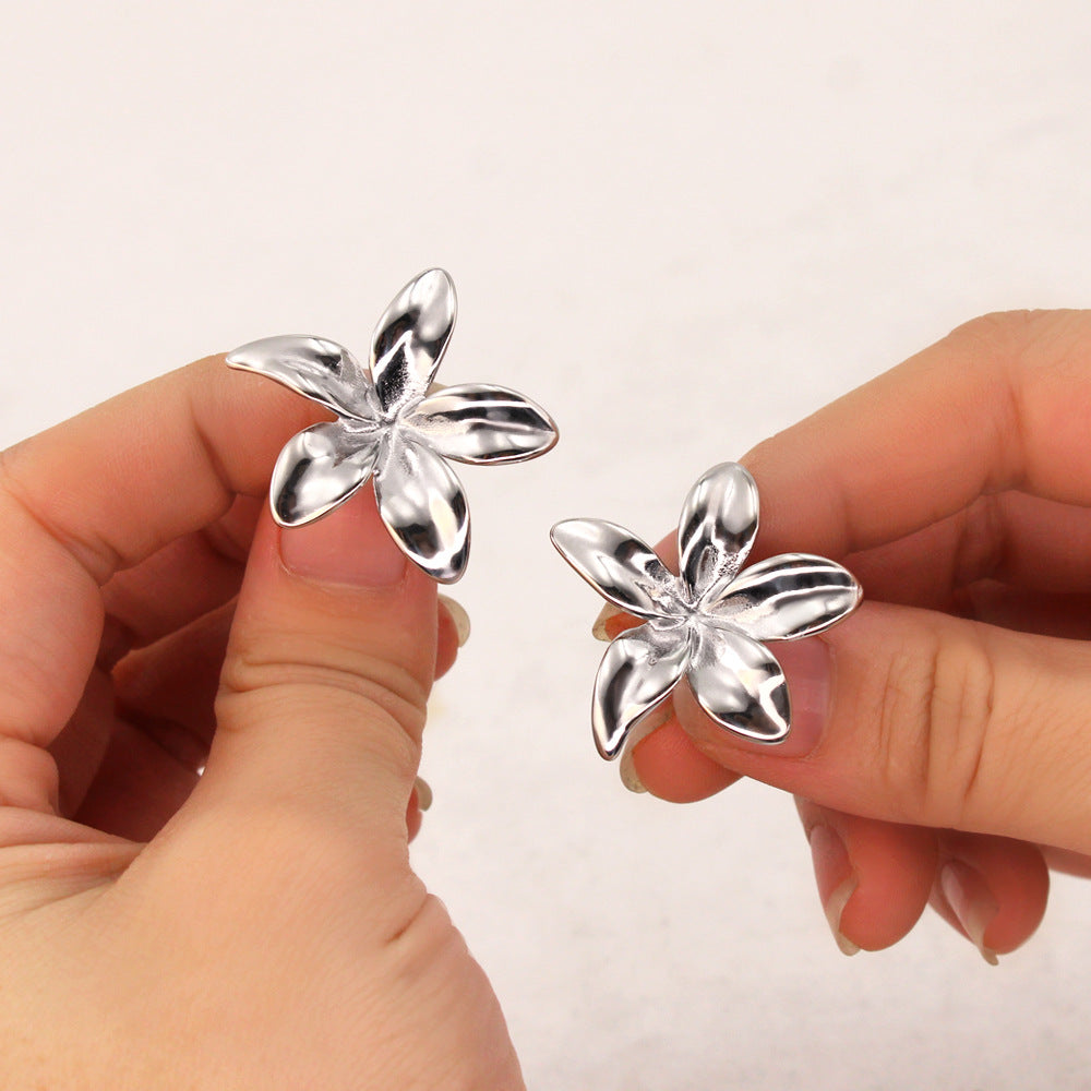 Retro Simple Stainless Steel Flower Ornament Earrings