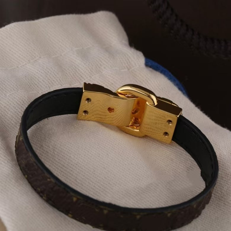 Presbyopic Magnetic Snap Personality Punk Leather Hand Buckle Stainless Steel Bracelet