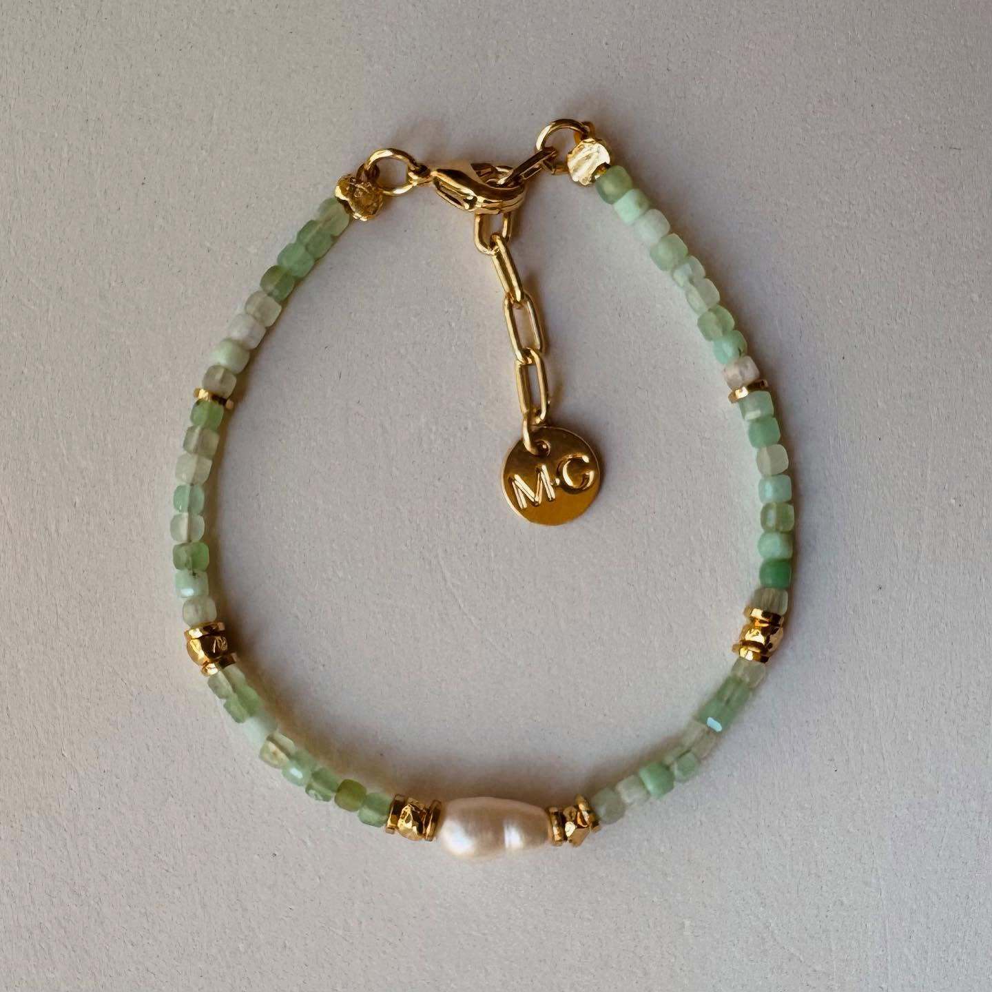 Women's Natural Pearl Chain Series Fashionable Necklaces