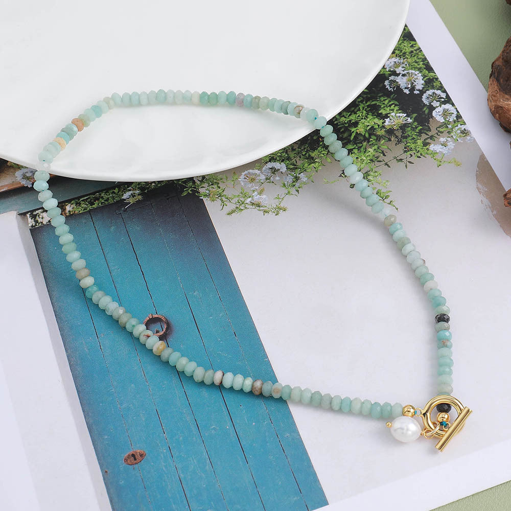 Women's Colored Stone Beaded High-grade Simple Vacation Style Necklace