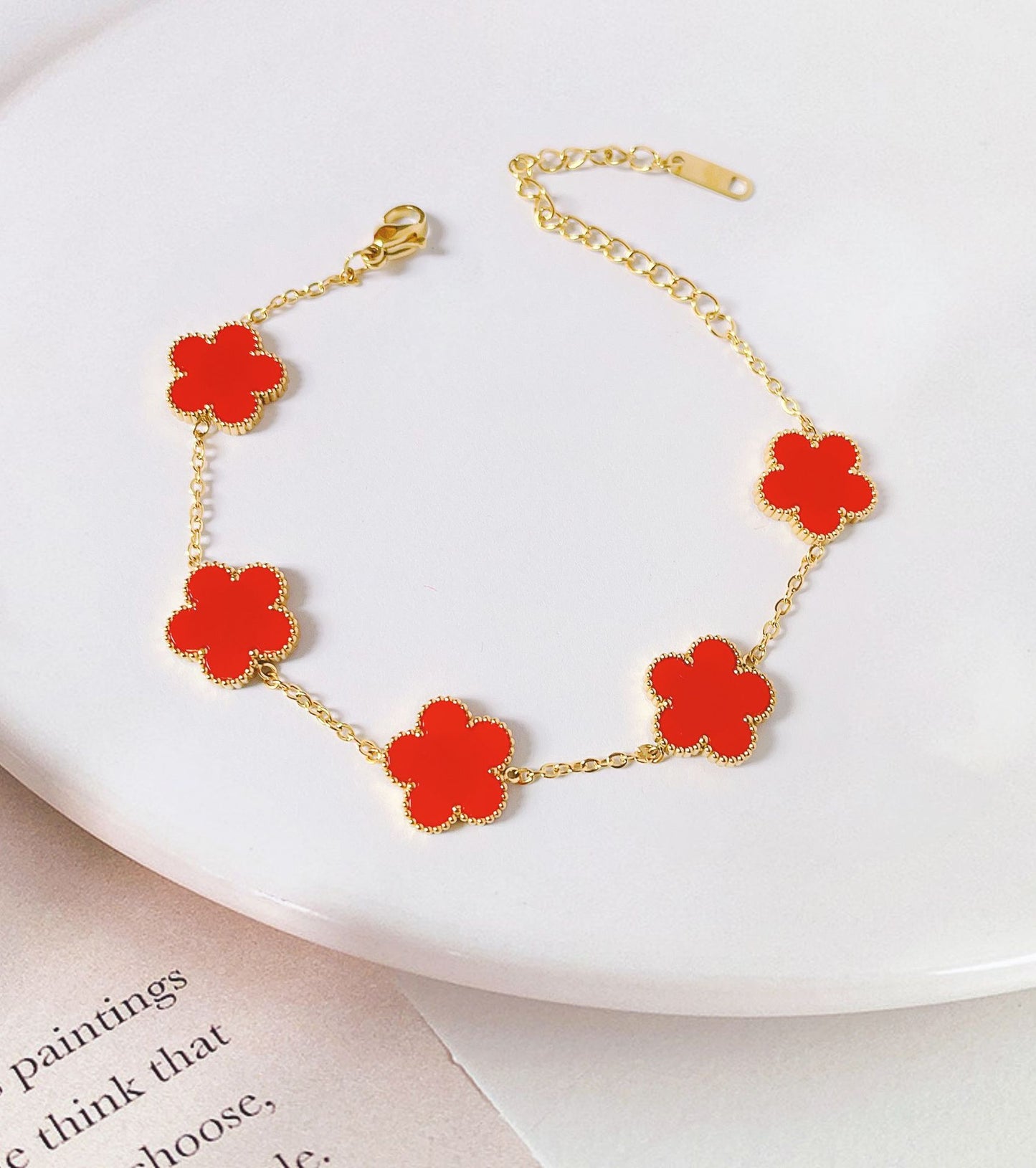 High-grade Titanium Steel Five-leaf Flower Gold Plated Four Colors Bracelet