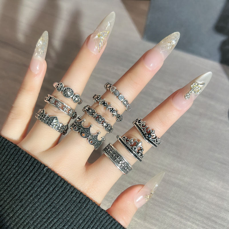 Trendy Vintage Flower-de-luce Cross Punk Open Female Dark Style Crown Rings