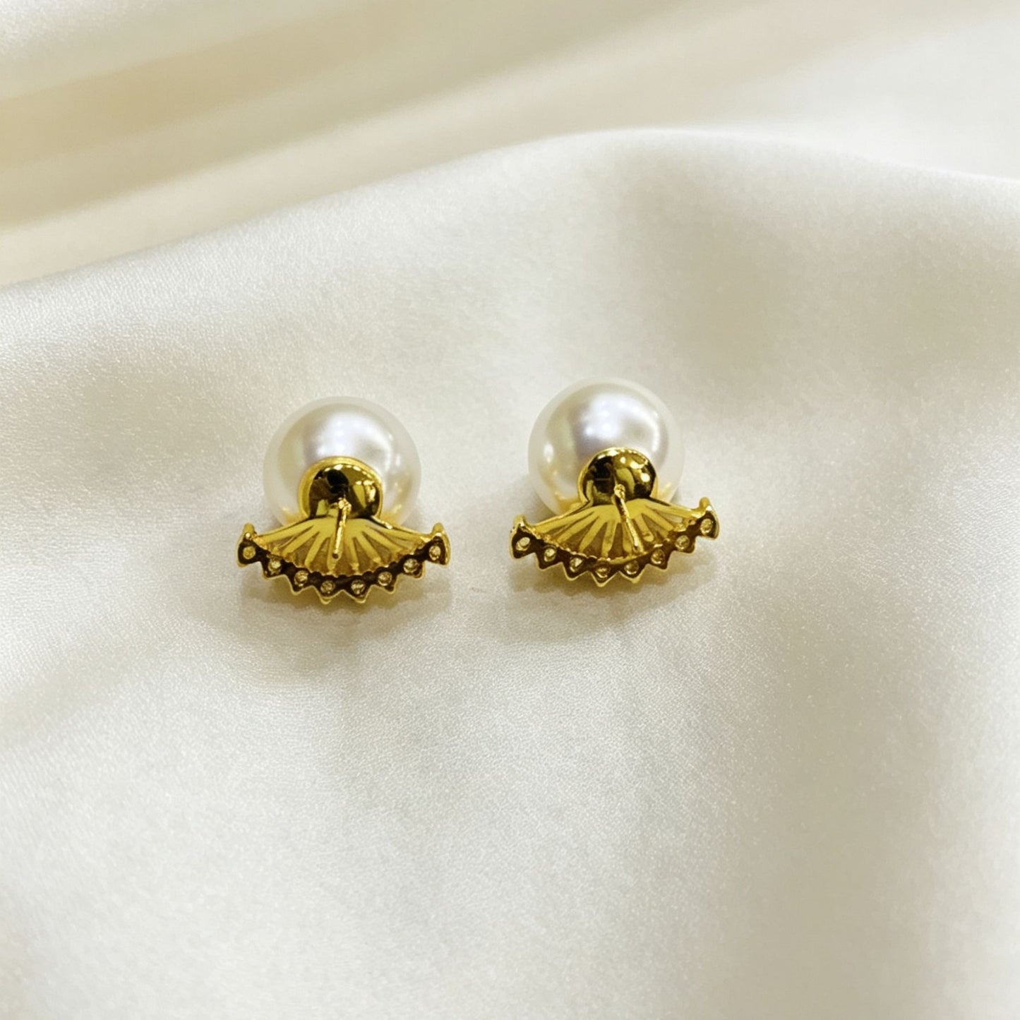 Women's Simple Match Niche Sweet Elegant Temperament Entry Stud Earrings