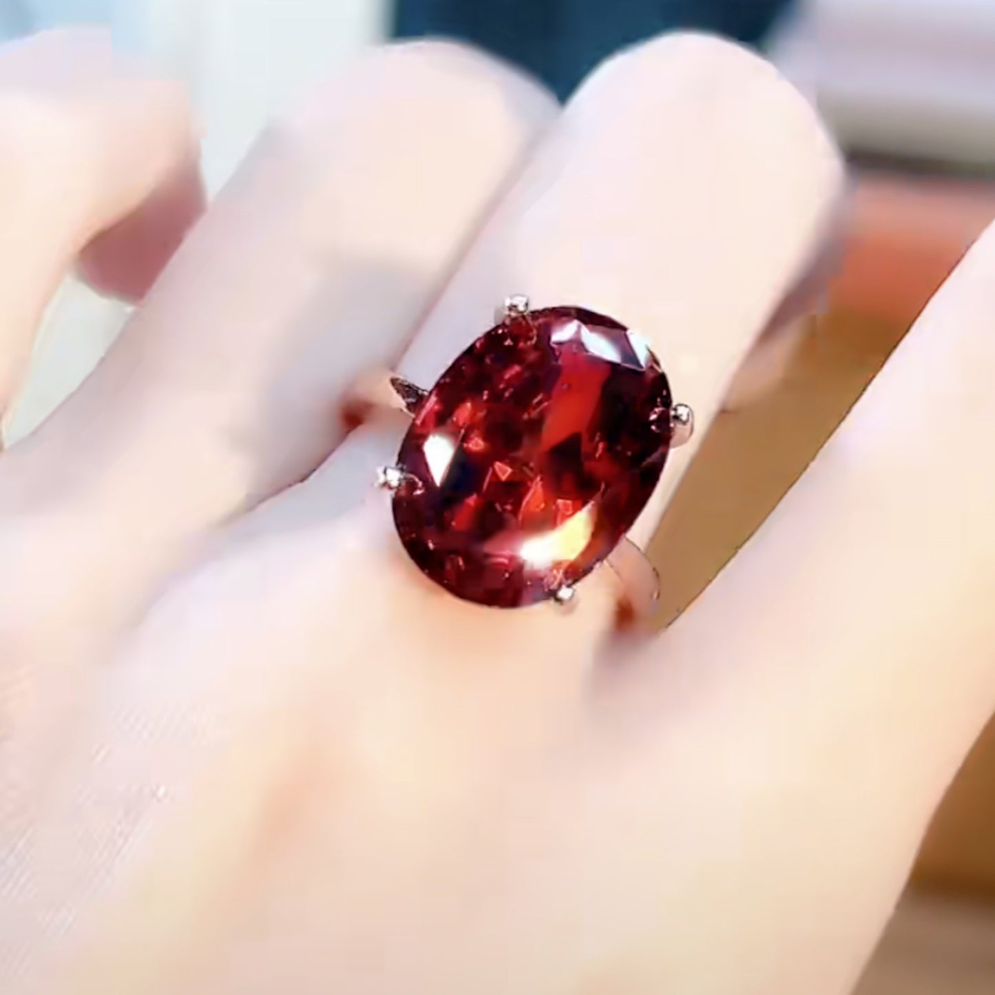 Plated Rose Gold Color Sapphire Red Open Mouth Female Fashion Rings