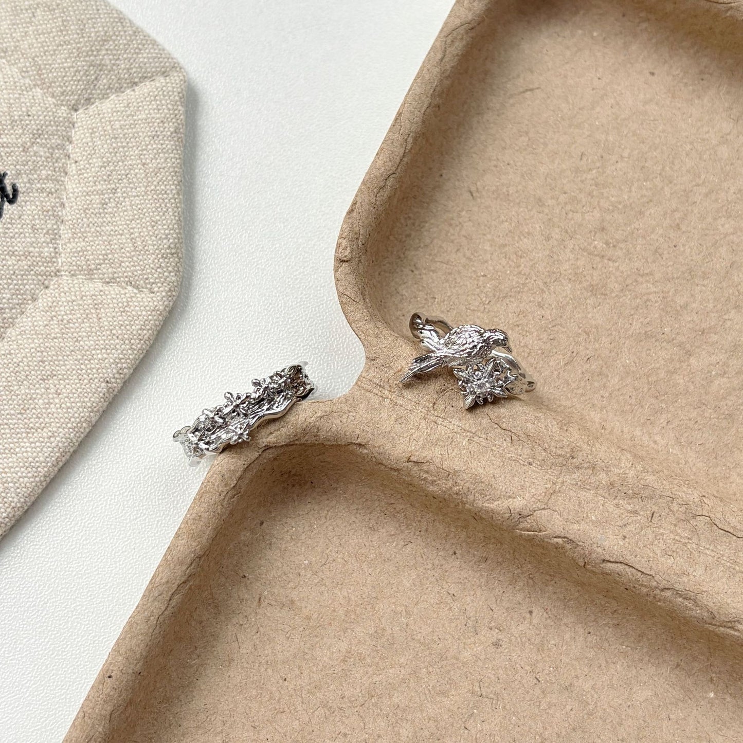 Crow Female Versatile Advanced Irregular Light Luxury Minority Opening Ring