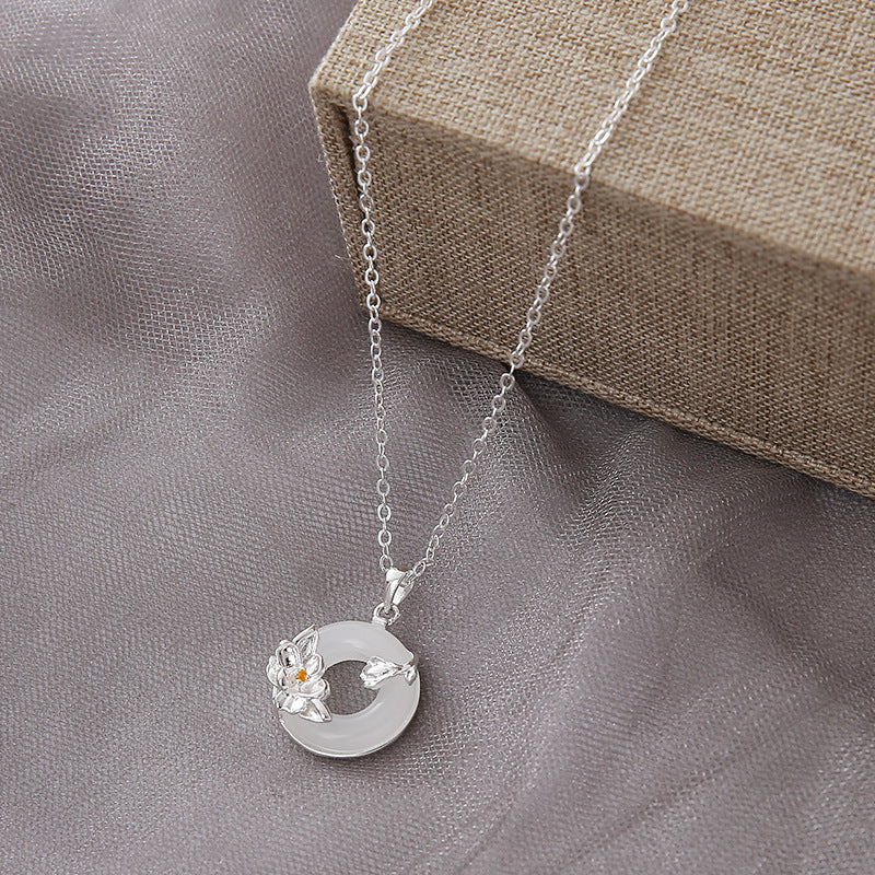 Women's Buckle Light Luxury Ancient Style Chalcedony Clavicle Necklace