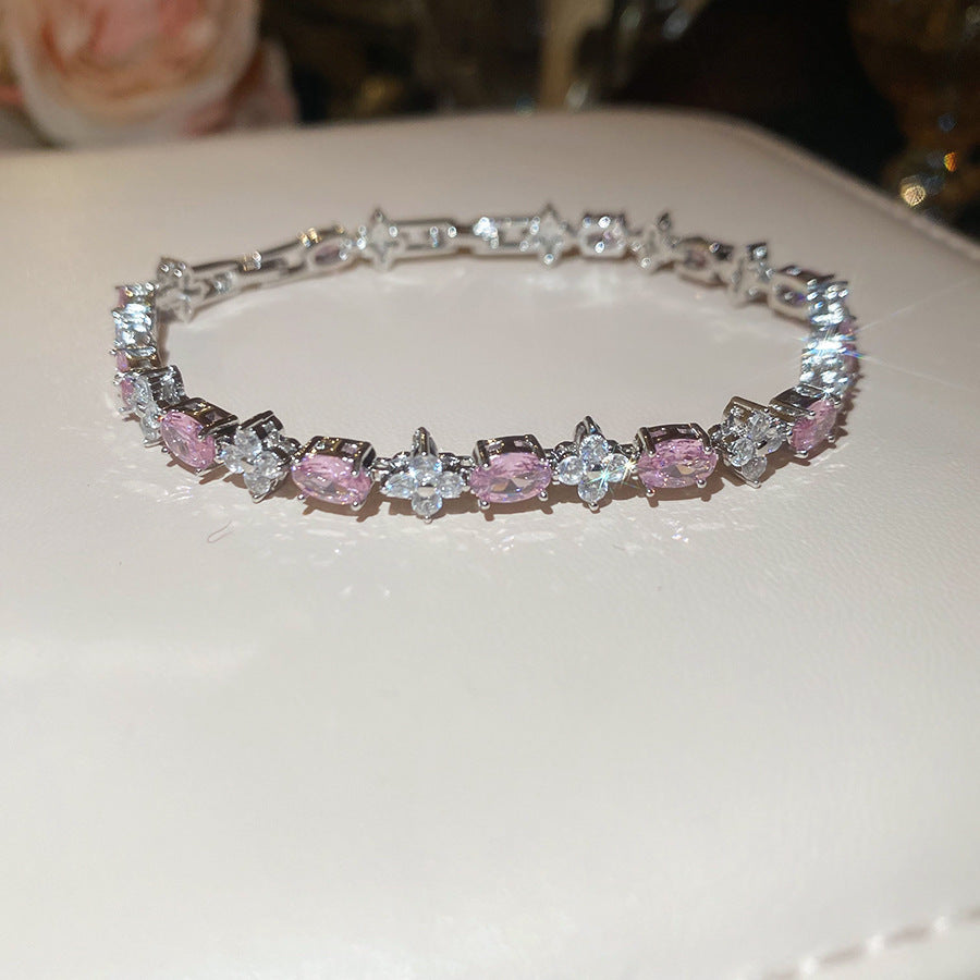 With Diamond Round Exquisite Fashion Retro Unique Design Light Luxury Bracelets