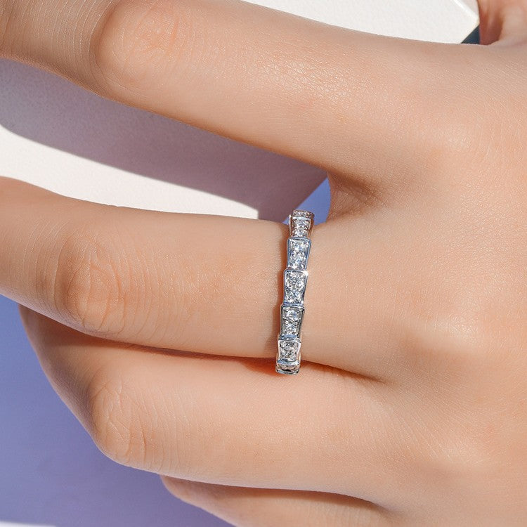 Women's & Men's Korean Style Fine Snake Full Diamond Ring