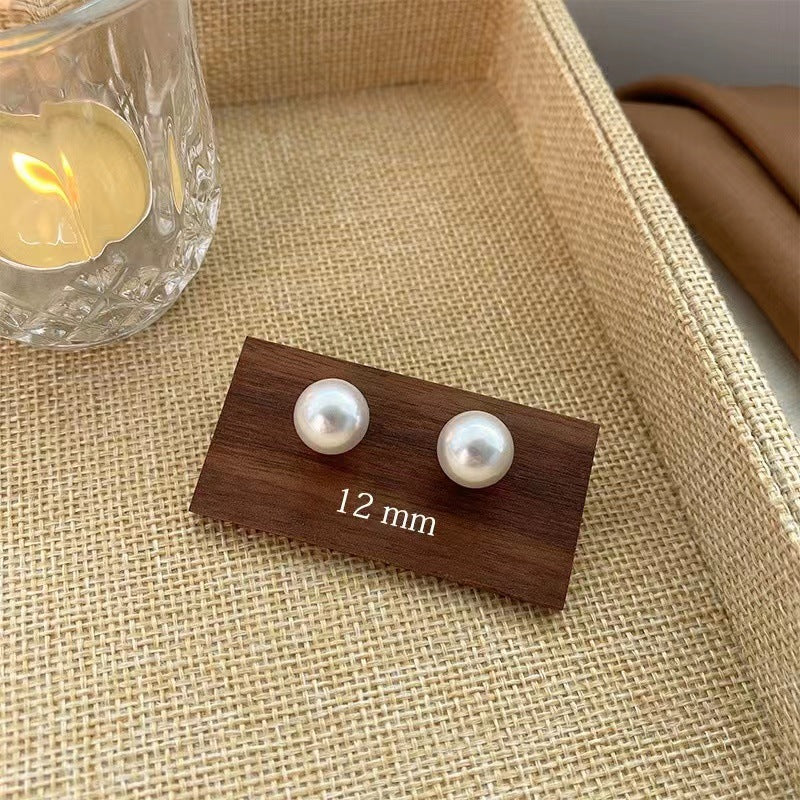 Women's Niche Retro Affordable Luxury Large Pearl Earrings