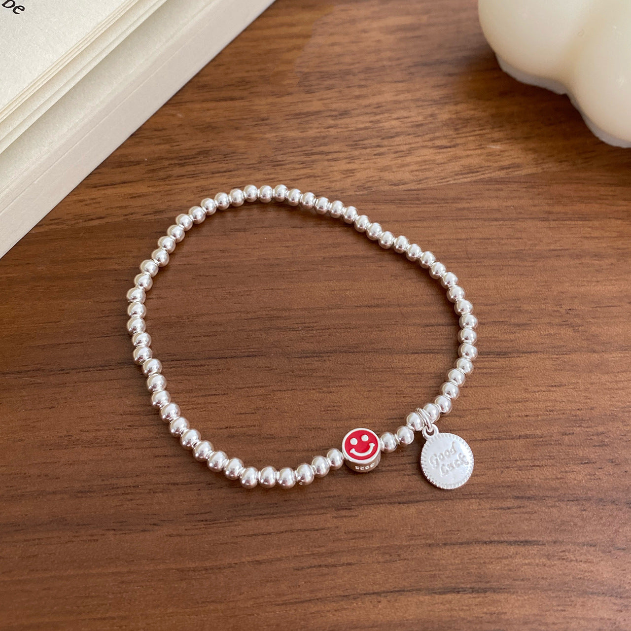Sier Colors Smiling Face Ball Female Design High-grade Cold Style Bracelet