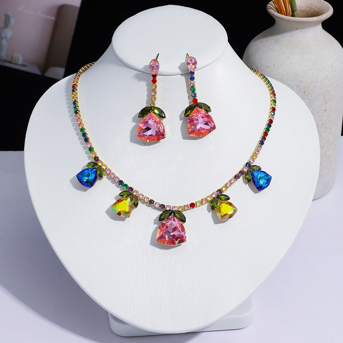 Fashion Trend Zircon Green Butterfly Tassel Necklace