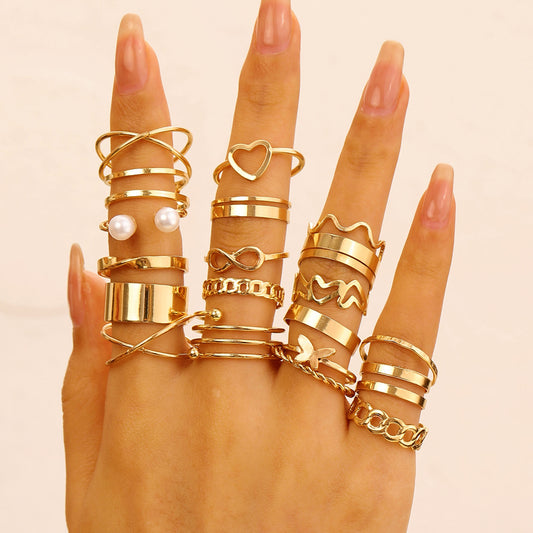 Women's Knuckle Suit Sets Love Heart-shaped Design Rings