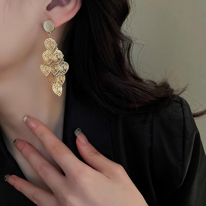Women's Sier Needle Opal Leaf Tassel For Niche Design Premium Stud Earrings