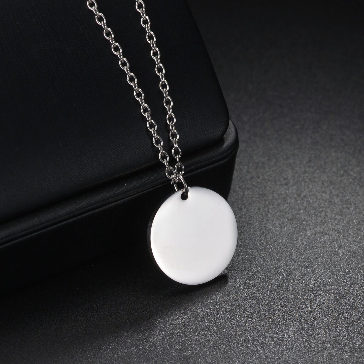 Women's Popular Stylish Simple Stainless Steel O-shaped Pendants