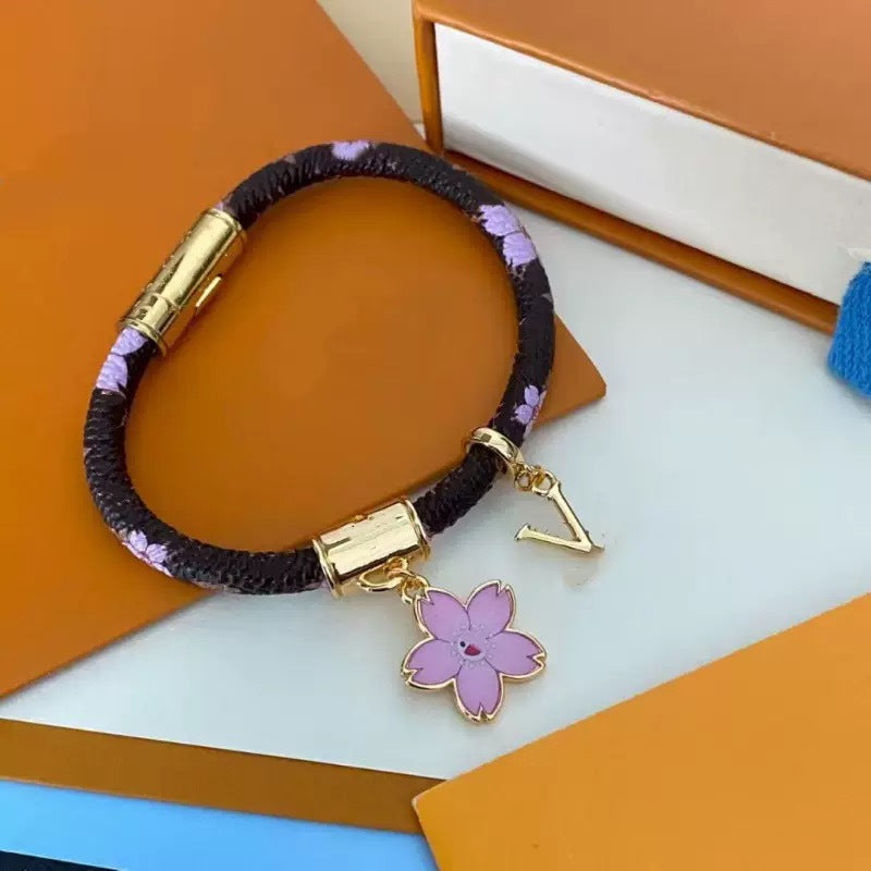 Women's & Men's Leather Wide V-shaped Buckle Affordable Luxury Fashion Couple Simple Bracelets