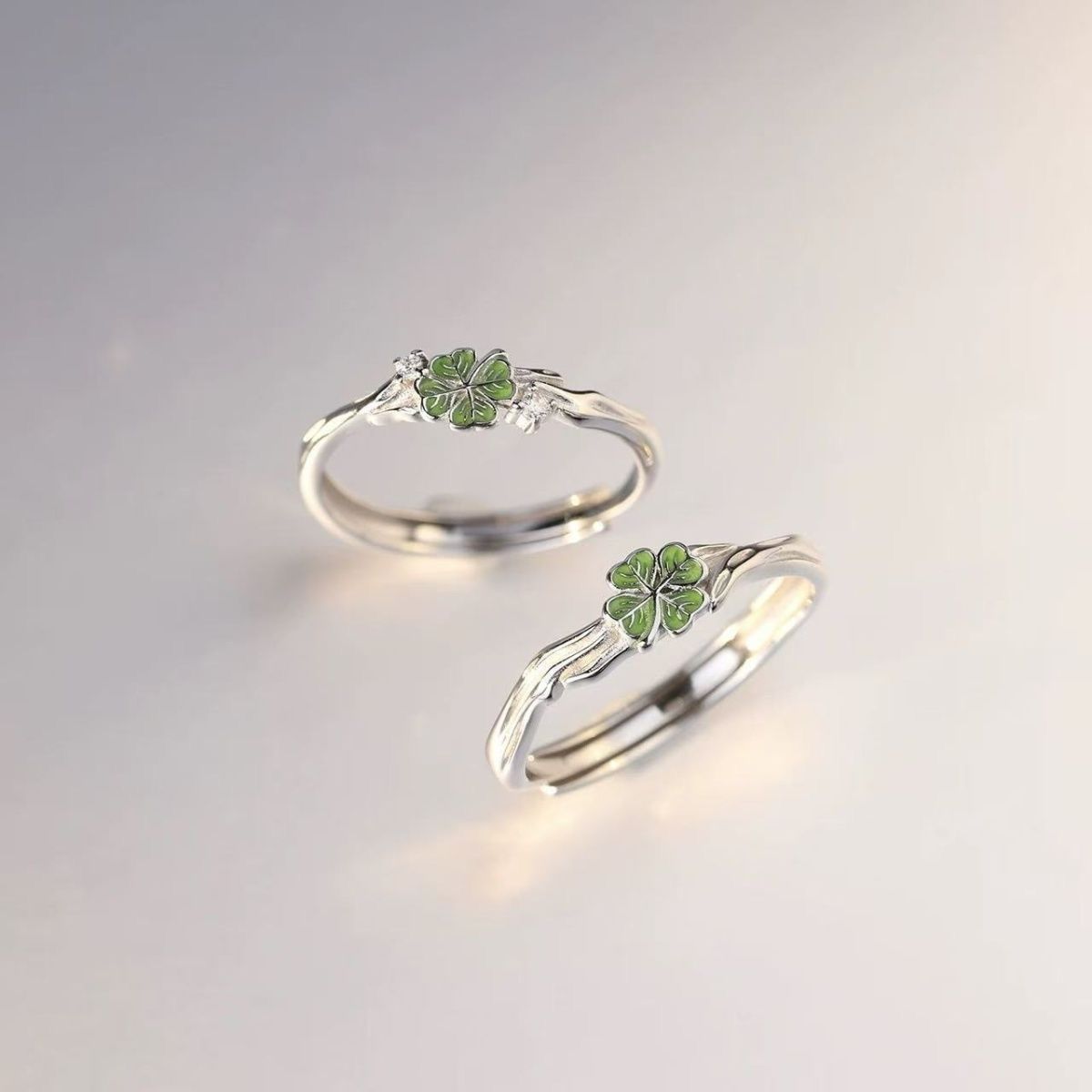 Women's & Men's Four-leaf Clover Couple Design Simple Leaves Open Adjustable Rings